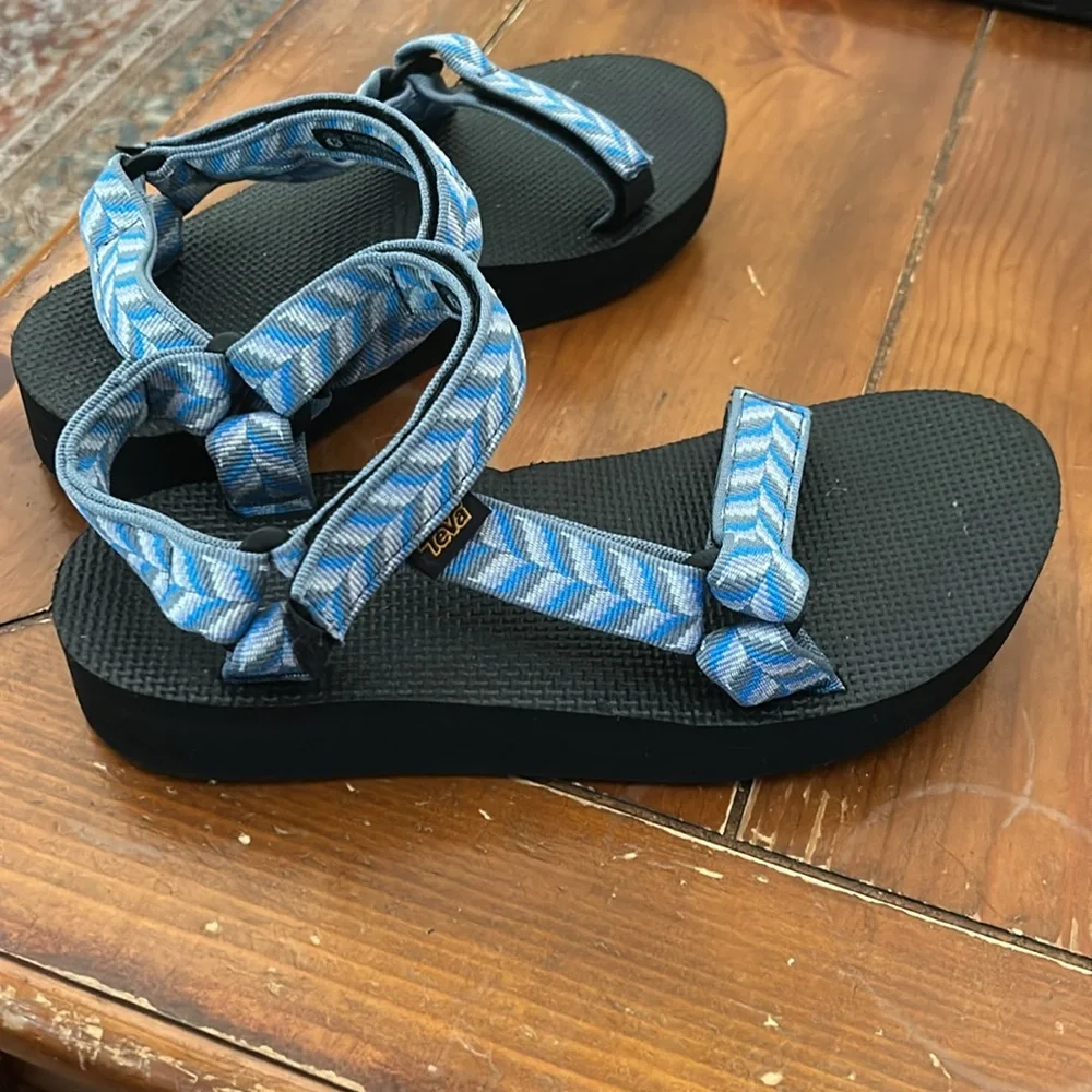 Teva Blue Patterned Strap Sandals